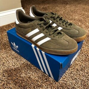 Adidas Gazelle Indoor Olive Green Gum Sole Sneakers Men’s Size 11